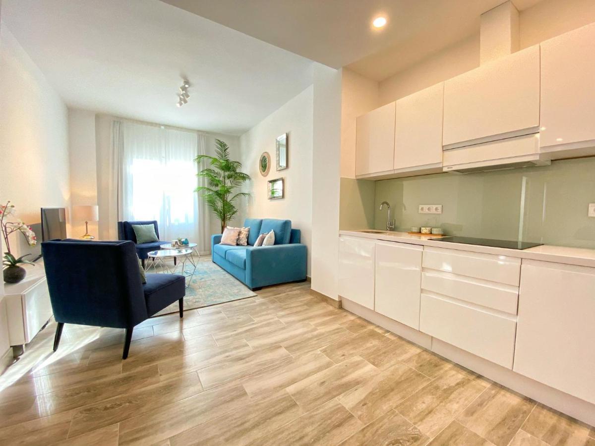 Iloftmalaga Plaza Marina Apartment Bagian luar foto