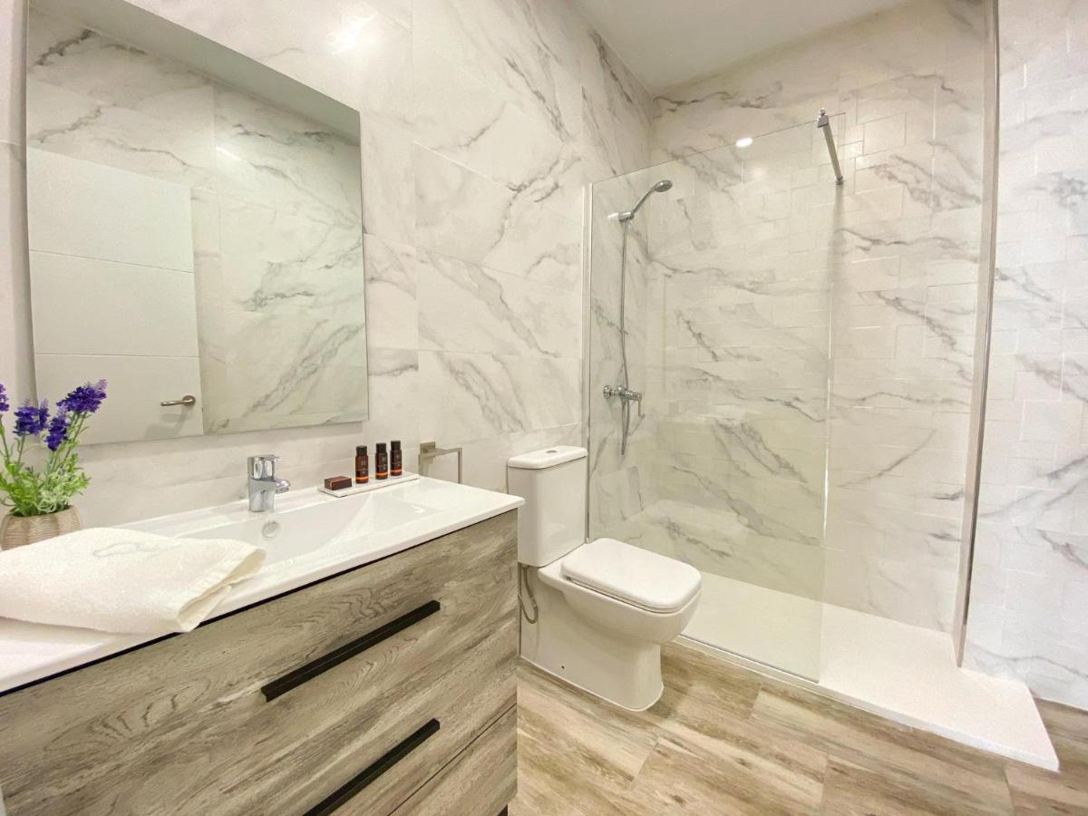 Iloftmalaga Plaza Marina Apartment Bagian luar foto